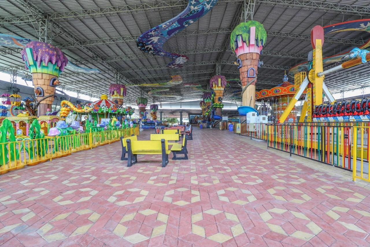 Capital O 49279 Chhab Chhaba Chhab Water Fun Park & Resort Damka Екстер'єр фото